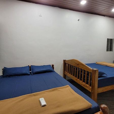 Golden Bright Hotel Gokarna  Ngoại thất bức ảnh