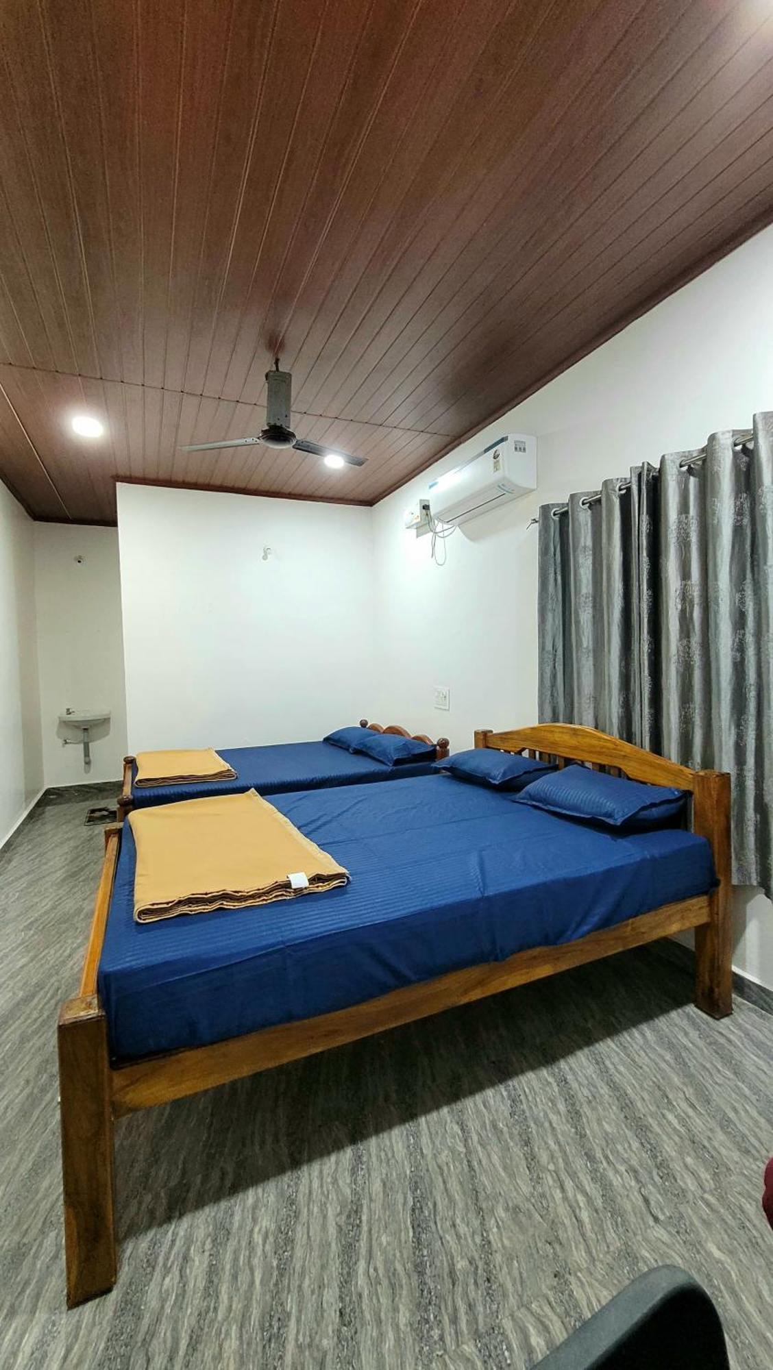 Golden Bright Hotel Gokarna  Ngoại thất bức ảnh